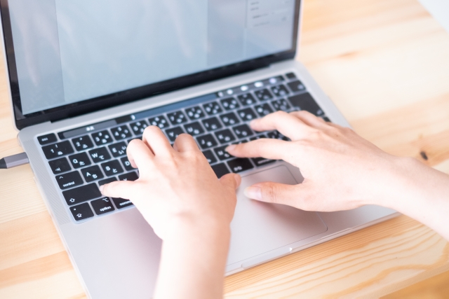 電話営業を効率化し、インサイドセールスの効果を高めるには?