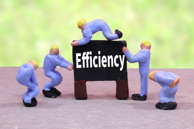 営業活動を効率化し、成約率を上げるためにはどうすればよいか？